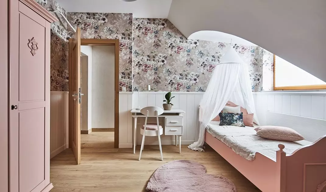 Girls' rooms