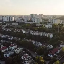 Piecki-Migowo z lotu ptaka. Mieszkańcy będą decydować, jakich zmian chcą w dzielnicy