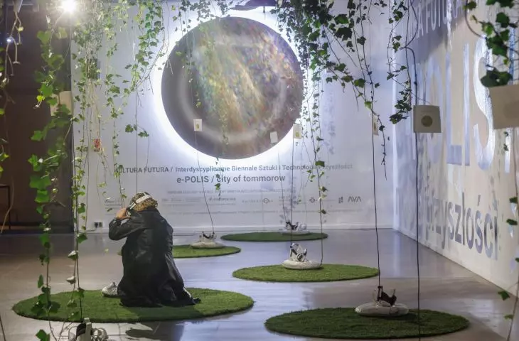 Podróż do przyszłości. Interdyscyplinarne Biennale Sztuki i Techniki Przyszłości Kultura Futura
