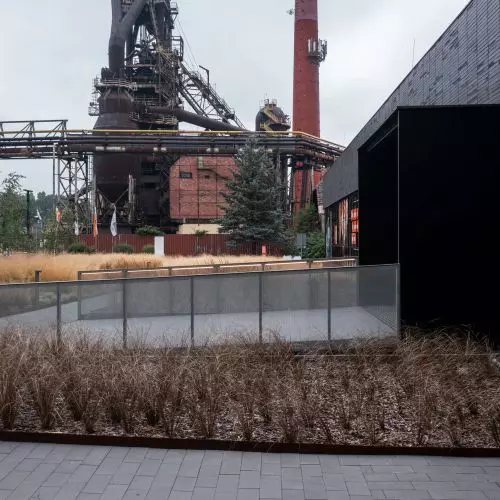 Reuse w praktyce. Przebudowa dawnej stołówki zakładowej autorstwa Małeccy Biuro Projektowe