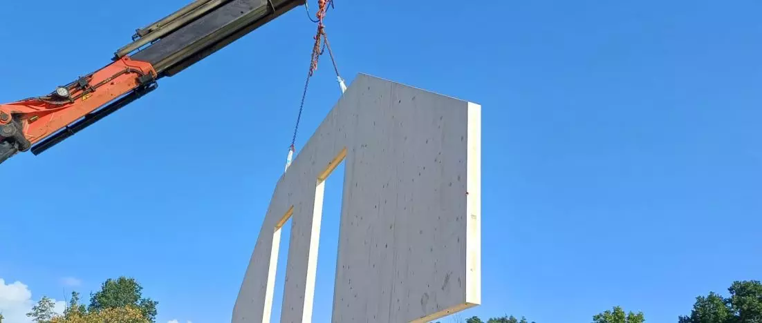 CLT wood - the future of wood construction