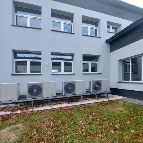 Nowoczesne i ekologiczne ogrzewanie od De Dietrich w Szkole Podstawowej w Dębie