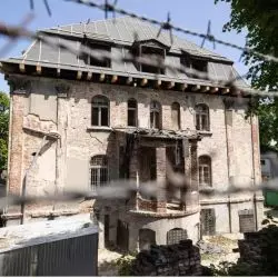Willa przy ul. Orzeszkowej w dzielnicy Aniołki w Gdańsku. Stan w maju tego roku