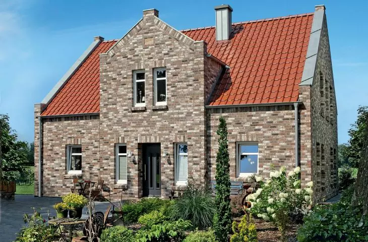 Durable and stylish clay roof tiles