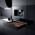 All-black kitchen appliances of the Mythos line