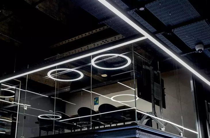 SIENA LED od PXF – wydajna plafoniera o szerokim zakresie zastosowań