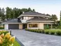 Komplet spójnej kolorystycznie stolarki wciąż dominuje w architektonicznych trendach