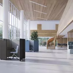 Systemy modułowe Brainy oraz Oxo, krzesła Vapaa – Nowy Styl