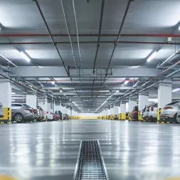Odwodnienia punktowe, liniowe oraz klapy rewizyjne i rewizje płytowe KMB STEEL PRODUCT