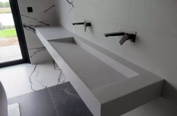 Umywalki i blaty z Solid Surface – o dowolnym wymiarze, grubości i kształcie