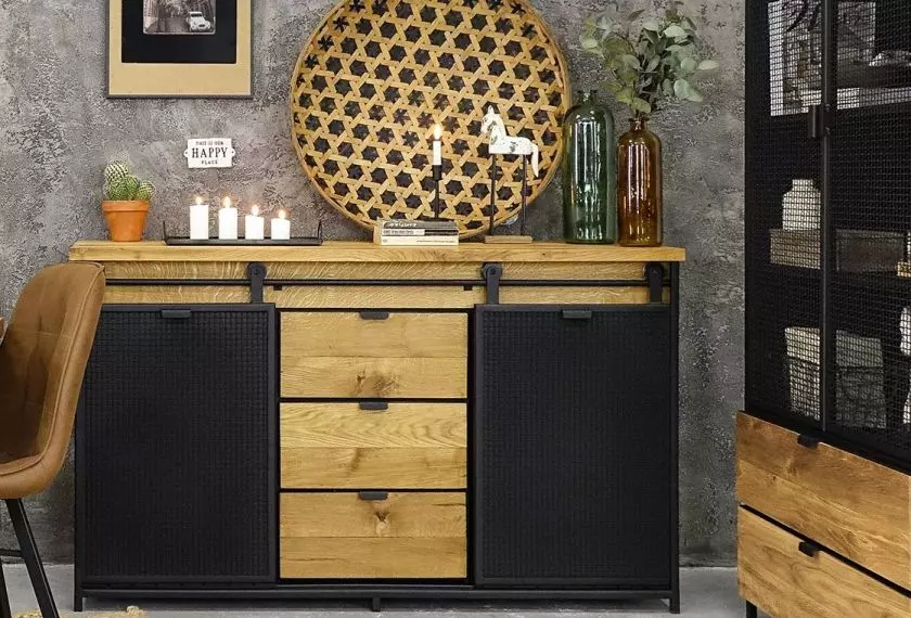 Meble Strong, nogi metalowe Kwadro Loft, blat dębowy Naturwood, dekoracje – rustykalneuchwyty.pl