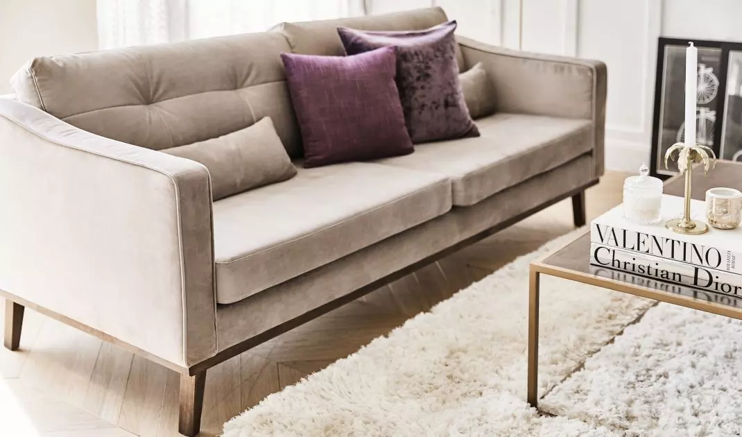Interior in shades of champagne
