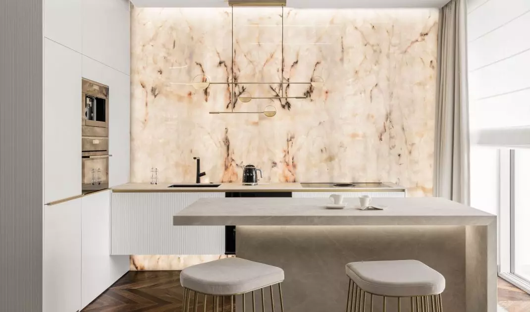 Kitchen with decorative wall