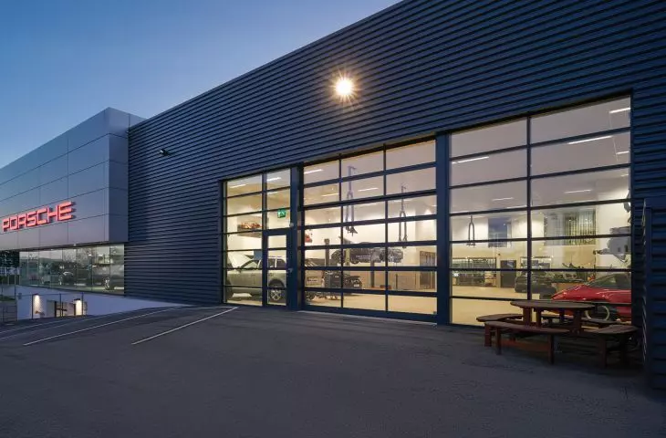 Gates perfectly suited to any architectural style of building