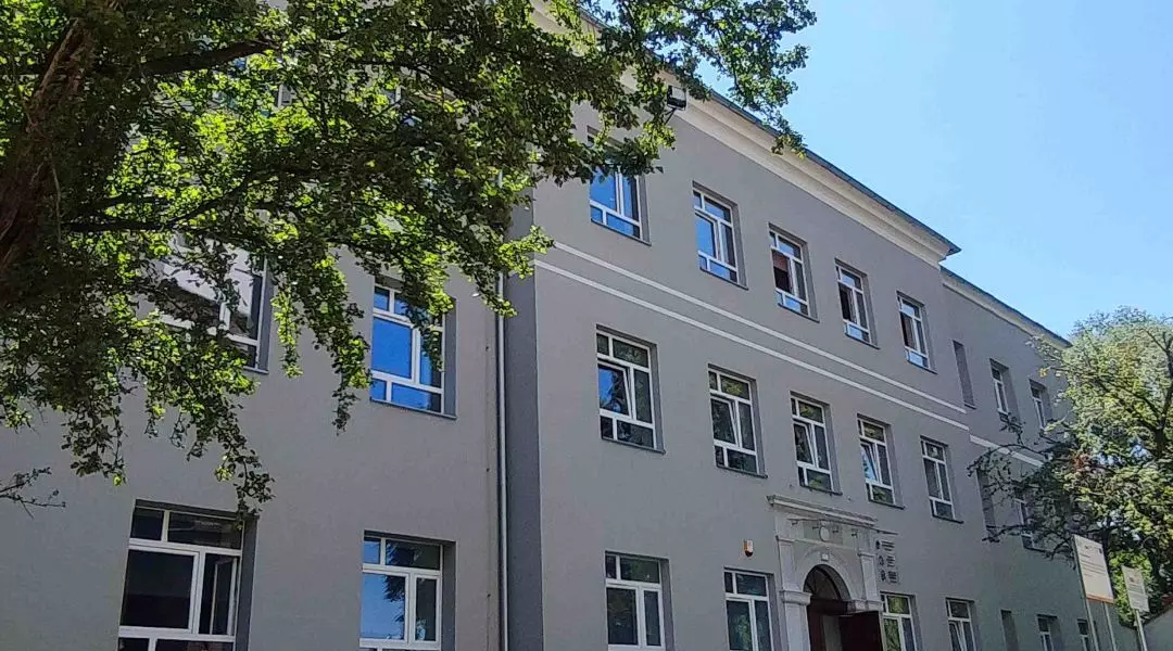Zagospodarowanie budynku szkoły przy ulicy Kościelnej na cele społeczne w ramach projektu „Rewitalizacja miasta Paczków”