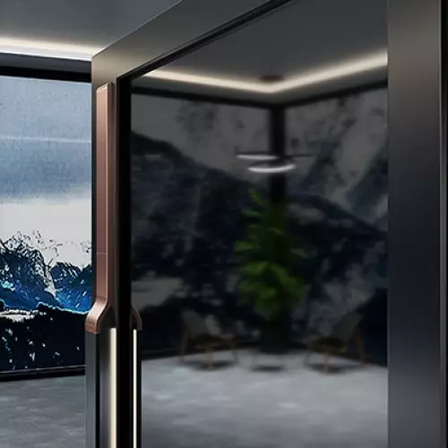 Security and style, or how to choose door hinges to meet expectations?