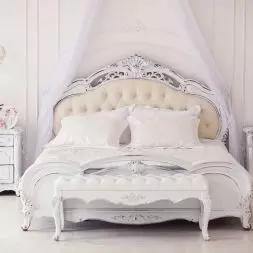 Wnętrze w stylu Coquette