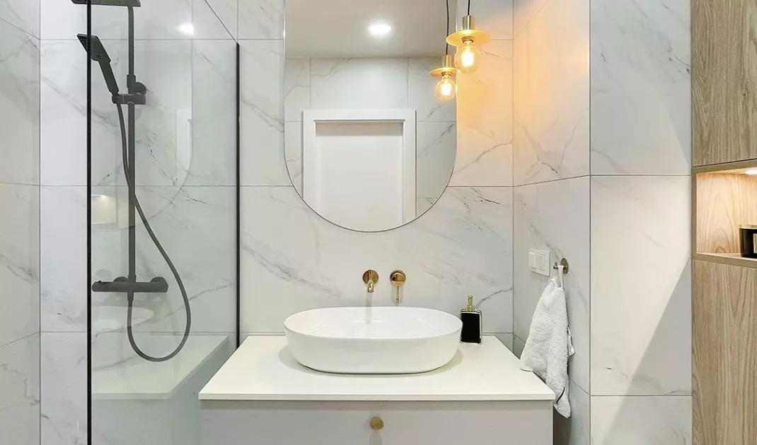 Bathroom of a Warsaw apartment