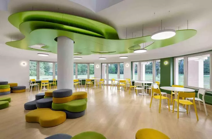 Speed, creativity and limitations - the school project of the Ukrainian studio Zikzak
