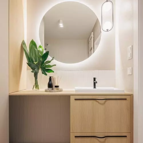 Zen-style bathroom