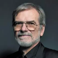 Robert Kuzianik