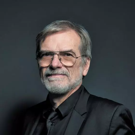 Robert Kuzianik