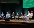 od lewej: Andrzej Łazęcki, prof. Andrzej Szarata, Jakub Krzysztofik, Robert Warsza, Anna Aneta Tomczak, Sylwia Krzysztofik, Micha de Haas, prof. Kinga Racoń-Leja