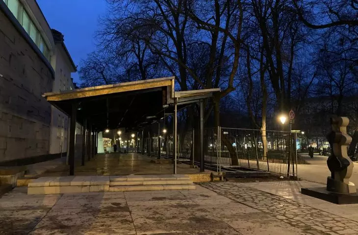 O pawilonie przed Bunkrem Sztuki w Krakowie – odpowiedź Galerii