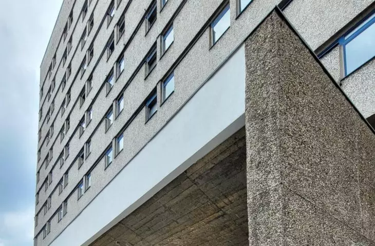 DS Jowita znów do wyburzenia. Ale co w zamian?