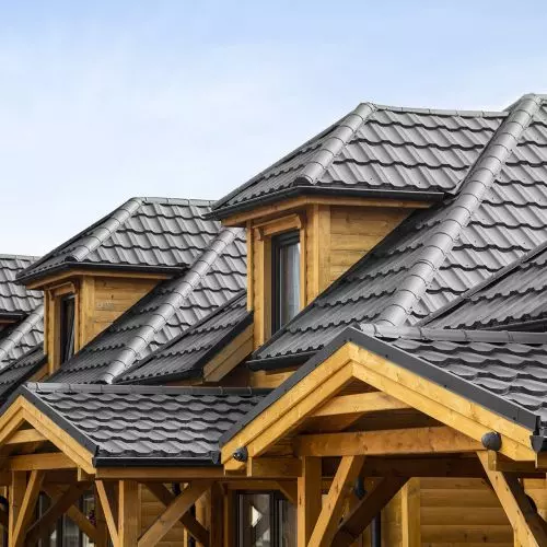 Planning to renovate your roof? Opt for a modular metal roofing tile from a reputable manufacturer!