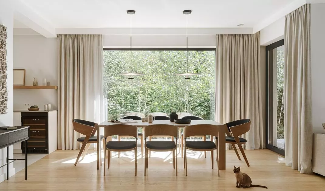 Dining room opens up to the garden