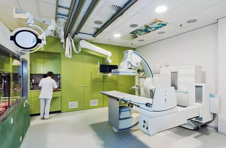 Laminat Formica® – idealny materiał powierzchniowy do projektów, w których najważniejsza jest higiena