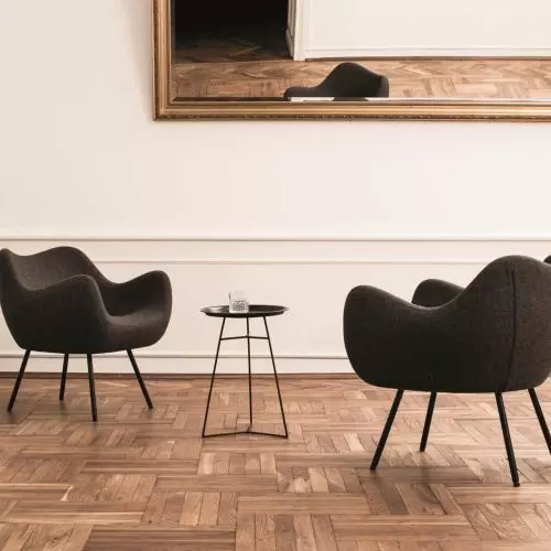 RM58 soft armchair