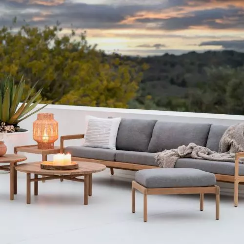 Outdoor design. What to keep in mind when choosing garden furniture?