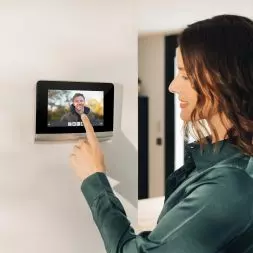 System smart home pomoże Ci uniknąć włamania