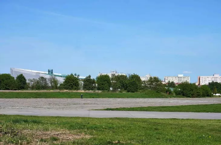 Walka o lotnisko – krótka historia sporu wokół budowy Małopolskiego Centrum Nauki Cogiteon