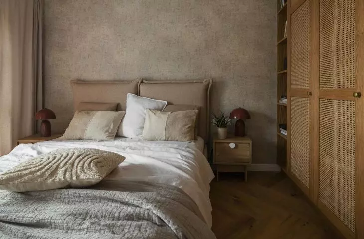Bedroom in exotic boho style