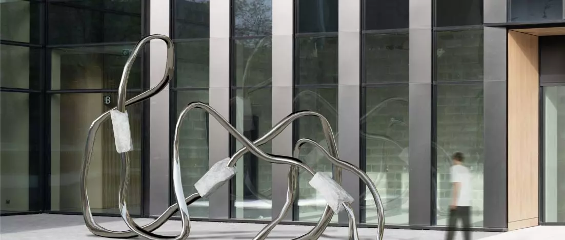 Rzeźby laureatów i laureatki konkursu LIXA