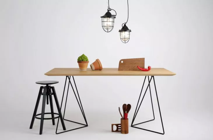 FLY industrial wooden table