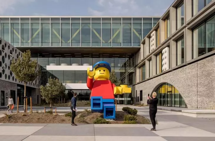 LEGO Campus in Billund. See how the architects of children's play work