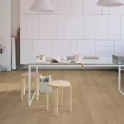 Panele laminowane z kolekcji Futuro w kolorze Dąb Finezyjny