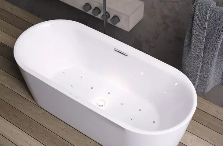 Szampański wypoczynek z systemem SPARKLE MOOD i nowe wanny Solid Surface od RIHO