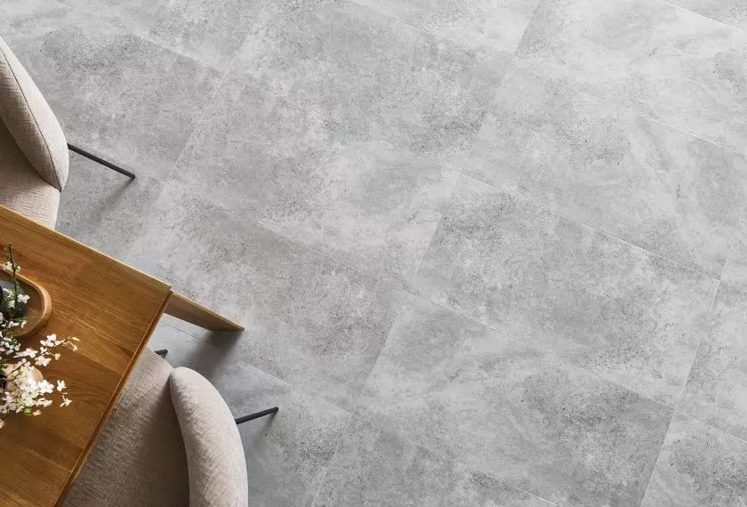 Amaron Forma – panele winylowe w kolorach betonu i naturalnego kamienia