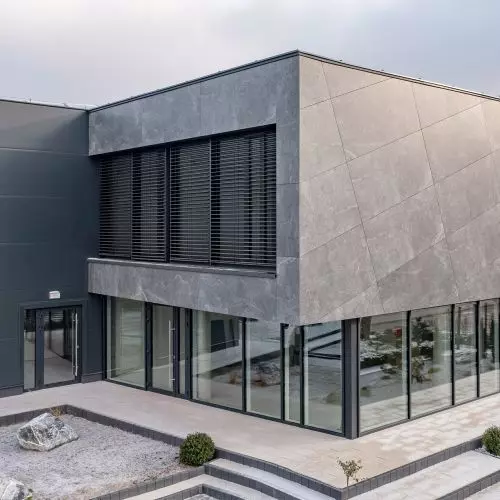 TUBĄDZIN AIRFLOW SYSTEM porcelain stoneware cladding for facades - above-average durability