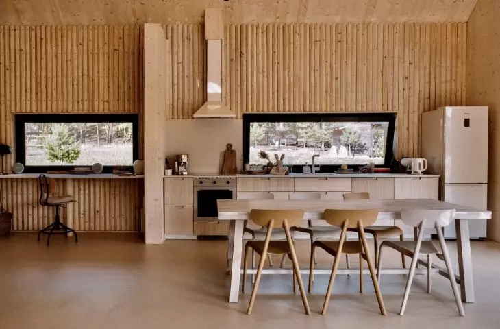 No glue or construction chemicals. A unique house sunk in nature