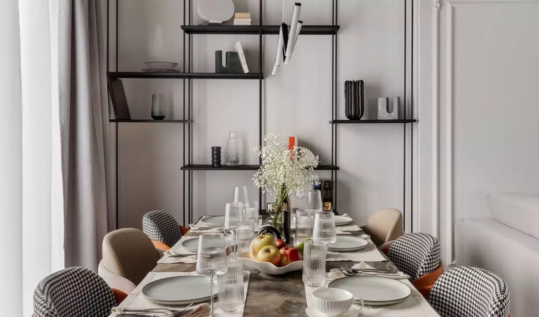 Tomasz Polanski designed an apartment in Zielonki near Krakow