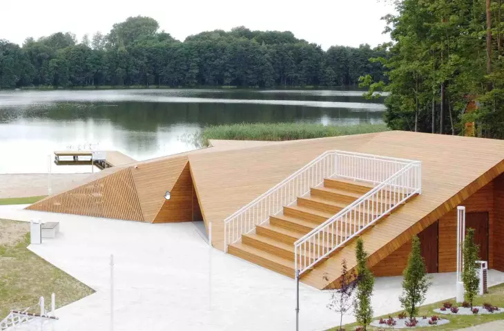 Wooden origami - Sports and Tourism Center in Łąko.