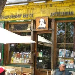 Paryska księgarnia Shakespeare and Company