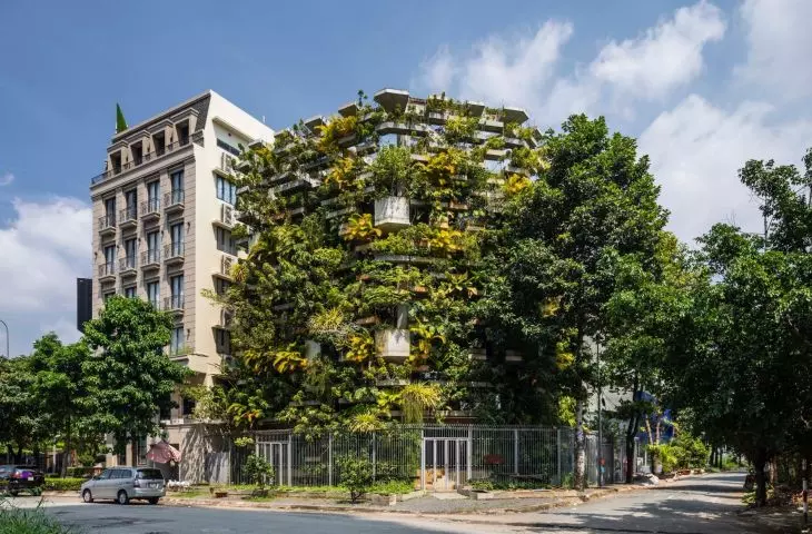 Sadzenie budynków, czyli zielony ład po wietnamsku na ostro od VTN Architects!