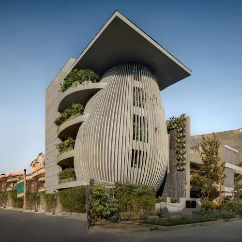 Atrey Design Studio's fractal architecture—an office building as a digitized idea of a tree